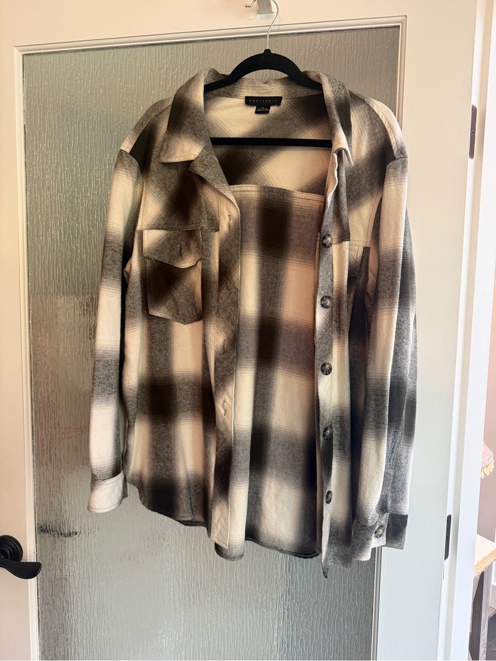 Sanctuary Plaid Button-Up Shacket in Olive Green & Cream